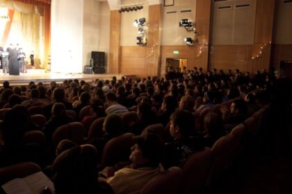 Concert de muzică bizantină și expoziție de icoane la Teatrul Nae Leonard din Galați – fotografia 16