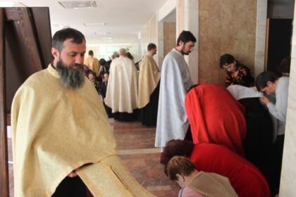 Sfântul Nectarie şi Sfântul Apostol Andrei la Spitalul Judeţean din Galaţi – fotografia 13