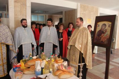 Sfântul Nectarie şi Sfântul Apostol Andrei la Spitalul Judeţean din Galaţi – fotografia 20