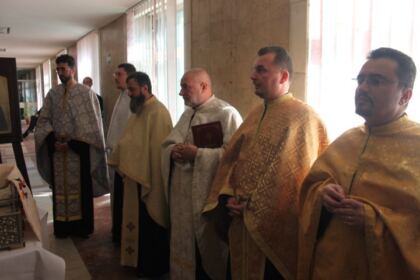 Sfântul Nectarie şi Sfântul Apostol Andrei la Spitalul Judeţean din Galaţi – fotografia 21