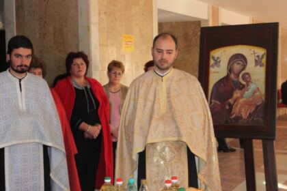 Sfântul Nectarie şi Sfântul Apostol Andrei la Spitalul Judeţean din Galaţi – fotografia 24