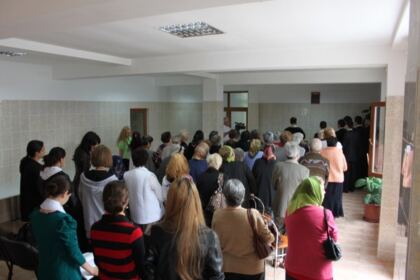 „Speranţe pentru vârsta a treia” – slujire social-misionară  în parohia Pogorârea Duhului Sfânt din Galaţi – fotografia 5