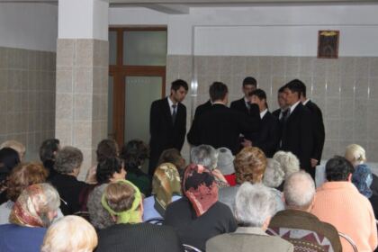 „Speranţe pentru vârsta a treia” – slujire social-misionară  în parohia Pogorârea Duhului Sfânt din Galaţi – fotografia 10