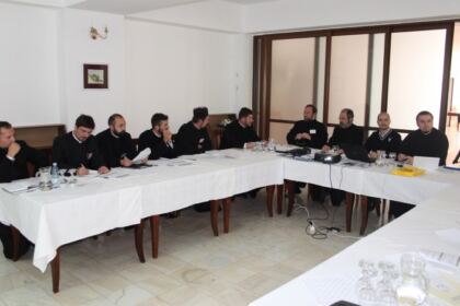Sesiune de formare în cadrul programului „Alege şcoala” – fotografia 3