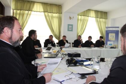 Sesiune de formare în cadrul programului „Alege şcoala” – fotografia 5