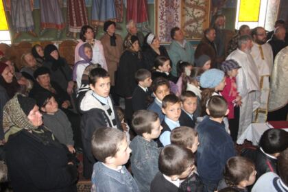 Slujire misionară şi social filantropică în parohiile Prodăneşti şi Găneşti, Protoieria Tg.-Bujor, judeţul Galaţi – fotografia 14