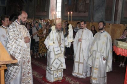 Cea de-a XVI-a ediţie a taberei de tineret din parohia Viziru de Jos, judeţul Brăila – fotografia 5