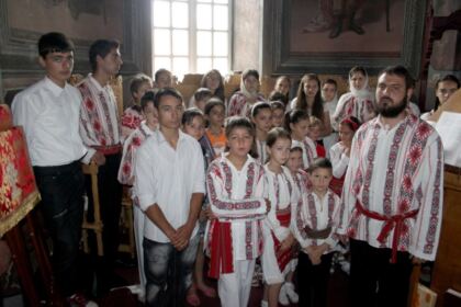 Cea de-a XVI-a ediţie a taberei de tineret din parohia Viziru de Jos, judeţul Brăila – fotografia 6