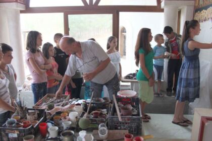 Tabăra de copii de la Mănăstirea Cârlomăneşti, judeţul Galaţi – fotografia 5