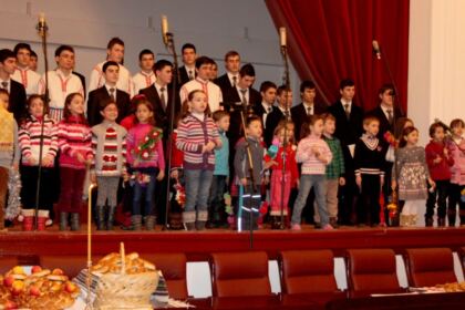 Concert de colide „Dalbe flori de colind“, la Dunărea de Jos – fotografia 10