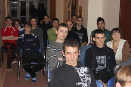 Seară a colindelor la Centrul de Locuinţe şi Sprijin pentru Tineret – fotografia 7