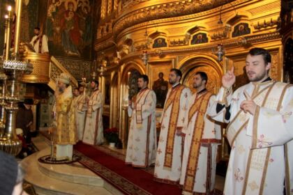 Praznicul Naşterii Domnului la Catedrala Arhiepiscopală din Galaţi – fotografia 4