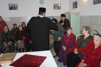 Programul social-filantropic „În cătarea celor trişti şi singuri“, la Brăila – fotografia 8
