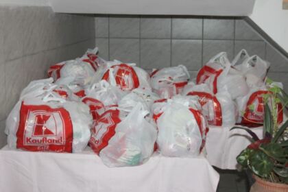 Programul social-filantropic „În cătarea celor trişti şi singuri“, la Brăila – fotografia 10
