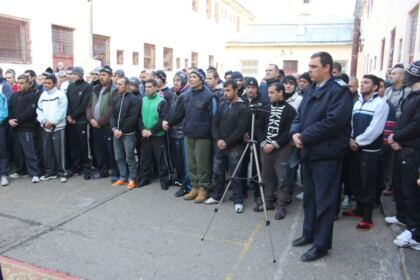 Procesiunea „Călători pe cărările sfinţilor“ la Penitenciarul din Brăila – fotografia 3