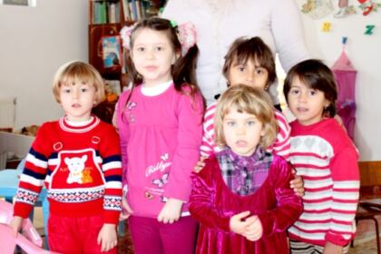 Serbare dedicată Sfântului Nicolae la Grădiniţa parohială „Familia“ din Brăila – fotografia 10