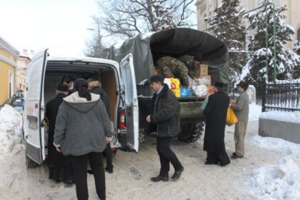Eparhia Dunării de Jos continuă acţiunile filantropice pentru sinistraţi – fotografia 7