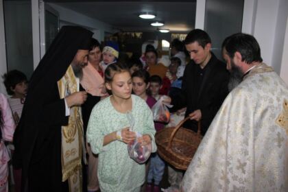 Hramul capelei Spitalul de Urgenţă pentru Copii „Sf. Doctori fără de Arginţi Chir şi Ioan” din Galaţi – fotografia 7