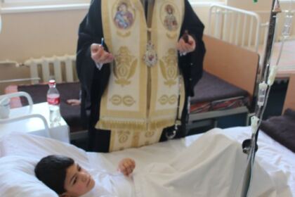 Hramul capelei Spitalul de Urgenţă pentru Copii „Sf. Doctori fără de Arginţi Chir şi Ioan” din Galaţi – fotografia 9