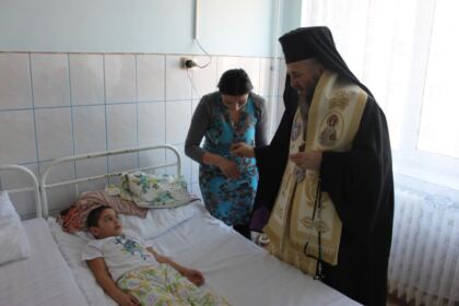 Hramul capelei Spitalul de Urgenţă pentru Copii „Sf. Doctori fără de Arginţi Chir şi Ioan” din Galaţi – fotografia 10