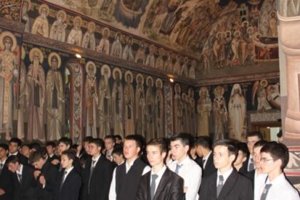 Festivitatea de premiere la Seminarul Teologic „Sfântul Apostol Andrei“ din Galaţi – fotografia 5
