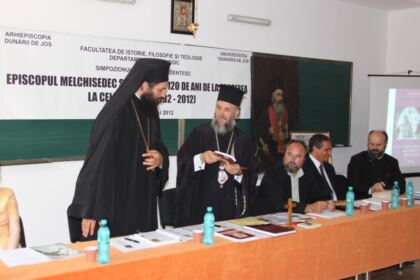 Simpozionul Naţional Studenţesc „Episcopul Melchisedec Ştefănescu – 120 de ani de la trecerea la cele veşnice“ – fotografia 9