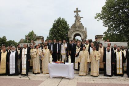 Ziua Eroilor sărbătorită la Galaţi si Brăila – fotografia 7