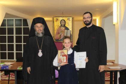 Premierea câştigătorilor concursului de creaţie „Alege Şcoala!“, în Arhiepiscopia  Dunării de Jos – fotografia 11