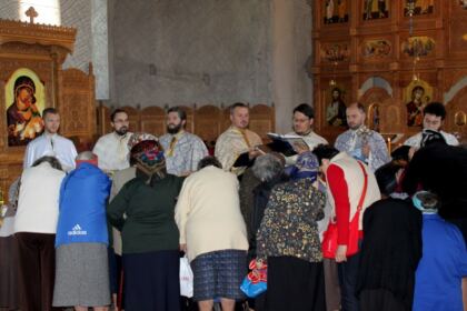 „Speranţe pentru vârsta a treia“– program liturgic şi social-filantropic, în parohia „Pogorârea Duhului Sfânt“ – fotografia 2