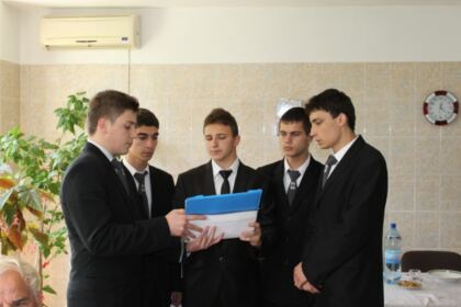 „Speranţe pentru vârsta a treia“– program liturgic şi social-filantropic, în parohia „Pogorârea Duhului Sfânt“ – fotografia 8
