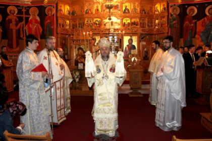 În mijlocul bolnavilor de la Spitalul Clinic de Urgenţă „Sf. Apostol Andrei“ din Galaţi, în Duminica slăbănogului – fotografia 2
