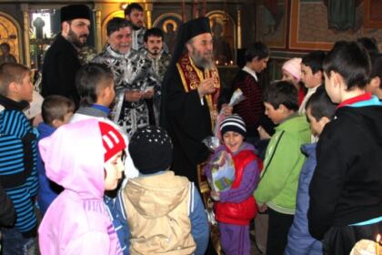 Slujire misionară şi social filantropică în parohiile Câineni şi Plăsoiu, Protoieria Făurei, judeţul Brăila – fotografia 9