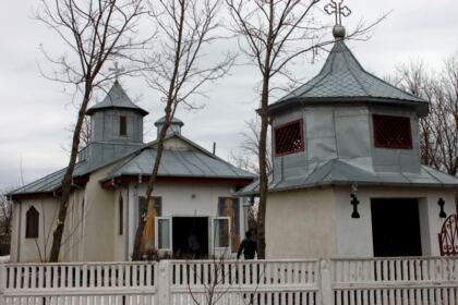 Slujire misionară şi social filantropică în parohiile Câineni şi Plăsoiu, Protoieria Făurei, judeţul Brăila – fotografia 11