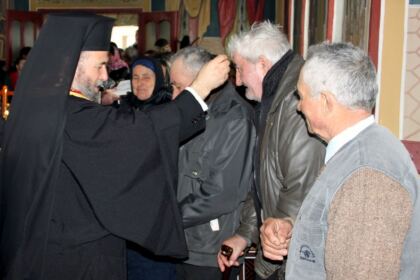 Slujire misionară şi social filantropică în parohiile Câineni şi Plăsoiu, Protoieria Făurei, judeţul Brăila – fotografia 13