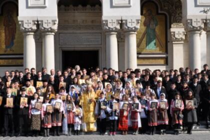 Duminica Ortodoxiei prăznuită în Arhiepiscopia Dunării de Jos – fotografia 6