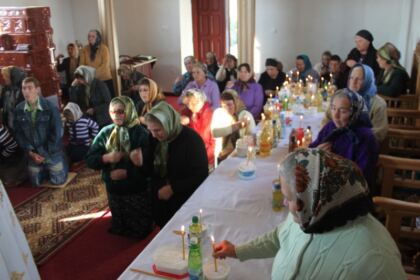 Slujire misionară şi social filantropică în parohia Satu Costi, judeţul Galaţi – fotografia 3