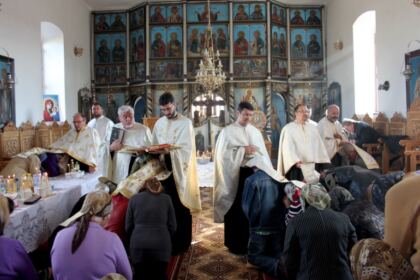 Slujire misionară şi social filantropică în parohia Satu Costi, judeţul Galaţi – fotografia 4
