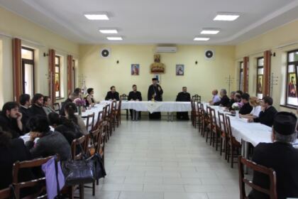 Întrunirea coordonatorilor centrelor sociale, a asistenţilor şi lucrătorilor sociali din Arhiepiscopia Dunării de Jos – fotografia 2