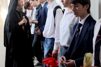 Deschiderea noului an şcolar la Colegiul Naţional „Vasile Alecsandri“, din Galaţi – fotografia 6