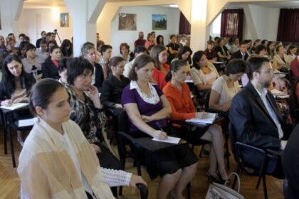 Consfătuirea anuală a profesorilor de religie din judeţul Galaţi – fotografia 8