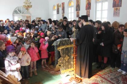„Să oferim cu dragoste“ – proiect social filantropic în cadrul programului „Să ştii mai multe, să fii mai bun“ – fotografia 6
