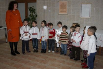 Serbare tradiţională la la Centrul multifuncţional de servicii sociale „Speranţe pentru vârsta a III-a“ din Galaţi – fotografia 4