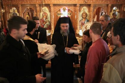 Praznicul Naşterii Domnului sărbătorit la Galaţi – fotografia 8