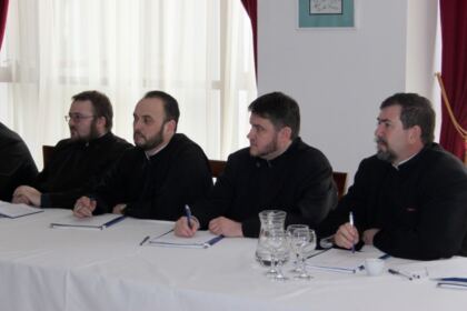 Sesiune de formare în cadrul proiectului „Alege Şcoala!“ în Arhiepiscopia Dunării de Jos – fotografia 9
