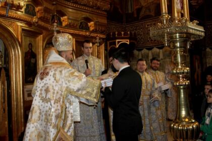 Premierea câştigătorilor Concursului Naţional „Părintele Dumitru Stăniloae“ în Arhiepiscopia Dunării de Jos – fotografia 7