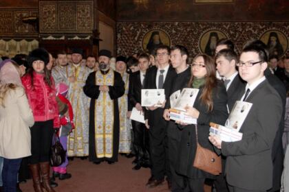 Premierea câştigătorilor Concursului Naţional „Părintele Dumitru Stăniloae“ în Arhiepiscopia Dunării de Jos – fotografia 11