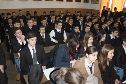 Simpozion interliceal la Seminarul Teologic „Sfântul Apostol Andrei“ din Galaţi – fotografia 4