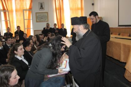 Simpozion interliceal la Seminarul Teologic „Sfântul Apostol Andrei“ din Galaţi – fotografia 9