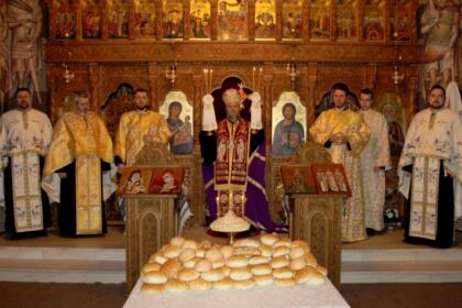 Cinstirea Sfinţilor Trei Ierarhi în Arhiepiscopia Dunării de Jos – fotografia 4