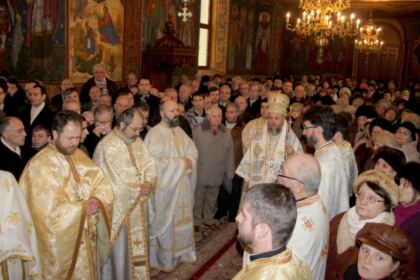 Cinstirea Sfinţilor Trei Ierarhi în Arhiepiscopia Dunării de Jos – fotografia 7